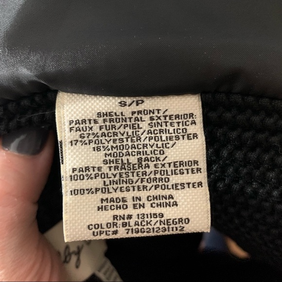 NWT | Shelly Collection | Black Faux Fur Vest | Sz S - Picture 13 of 16